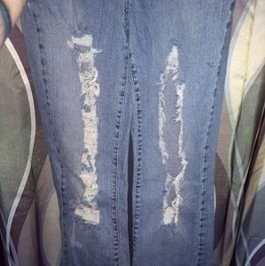 Hippie size 9 Jr's Bootcut Distressed Jeans!